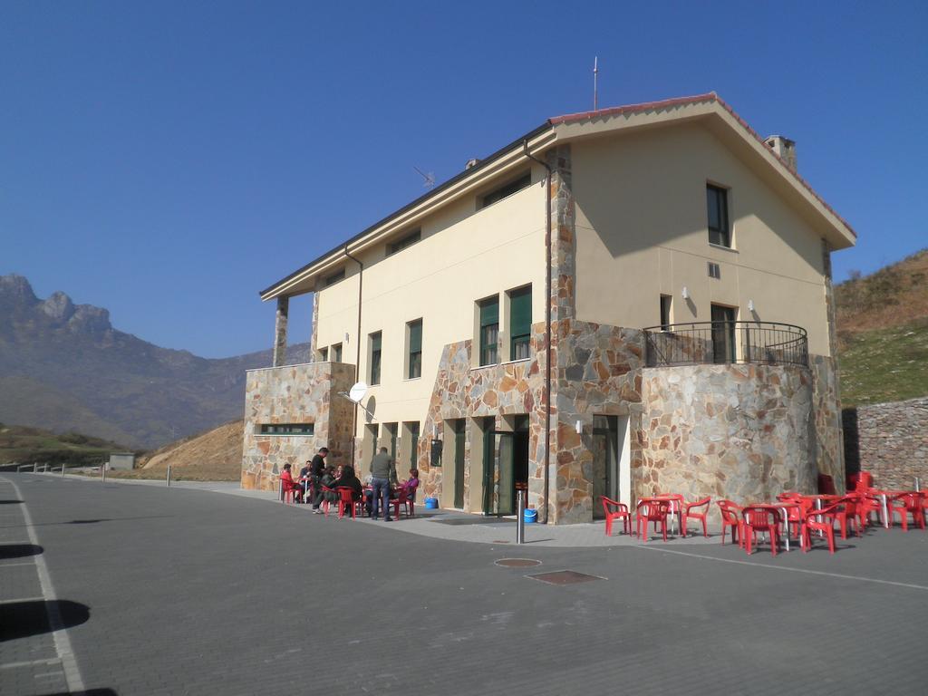 Hostel Mirador Del Angliru Riosa Exterior foto